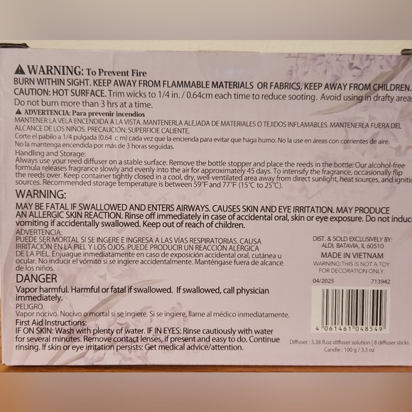 Lavender Cotton Candle And Diffuser Set - Picture 3 of 5